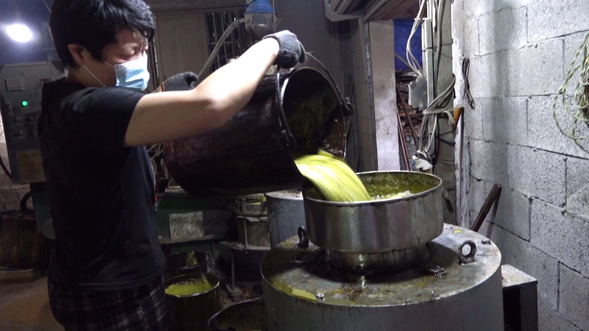 仙降街道江溪村菜籽油加工_油菜收获季节_菜籽油价格 菜籽油行情 菜籽油