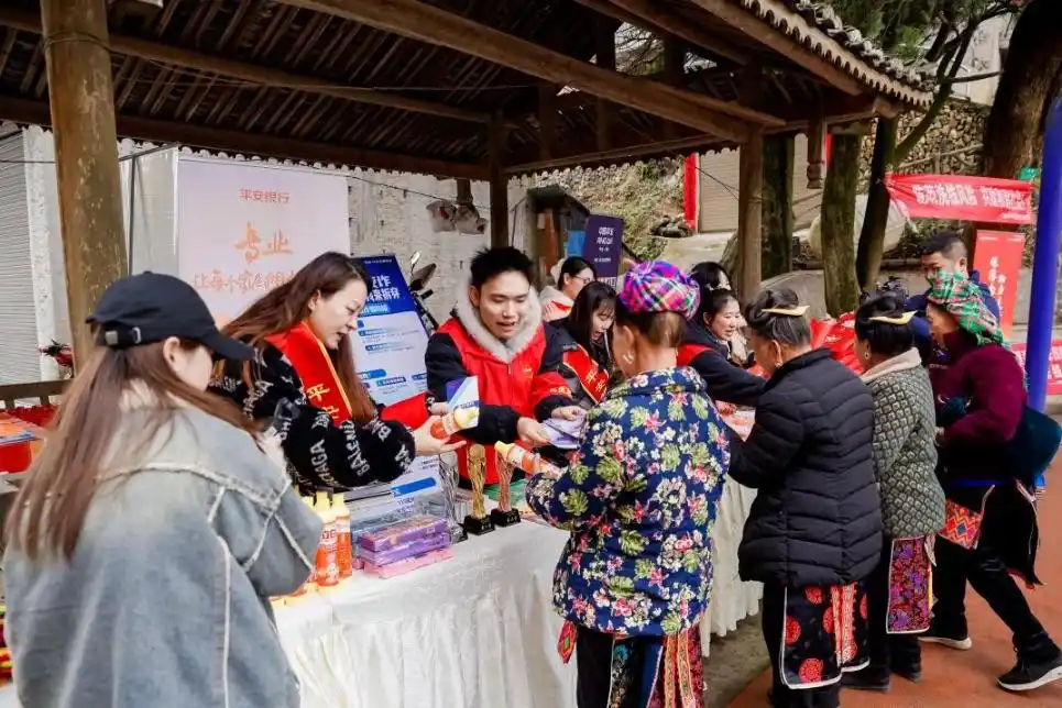 平安银行厦门分行_平安银行适老化服务_平安银行养老金账户服务