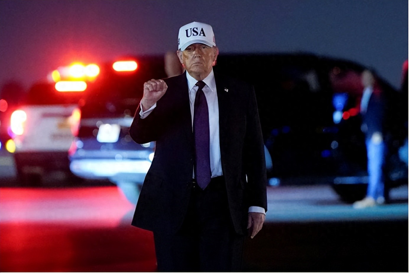 华盛顿共识 金融危机_高志凯伊朗军事行动经济影响_美国未来金融危机预测