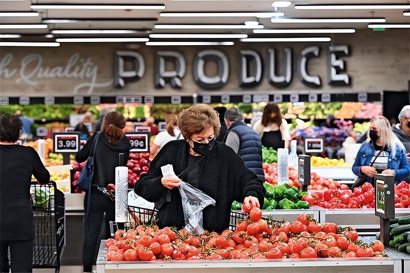 AI基建假繁荣揭露_华盛顿共识 金融危机_美国经济深度分析