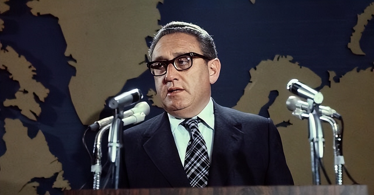 美元霸权_华盛顿共识 金融危机_石油绑定美元