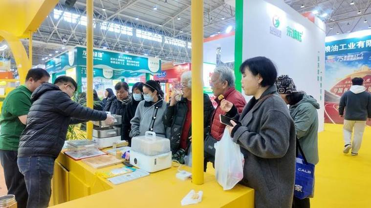 北纬38°甜糯玉米品牌推广_武汉甜玉米行情_五寨甜糯玉米交易会
